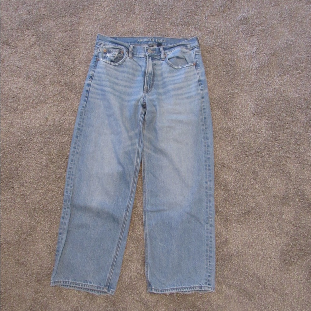 American Eagle Distressed Blue Denim Jeans